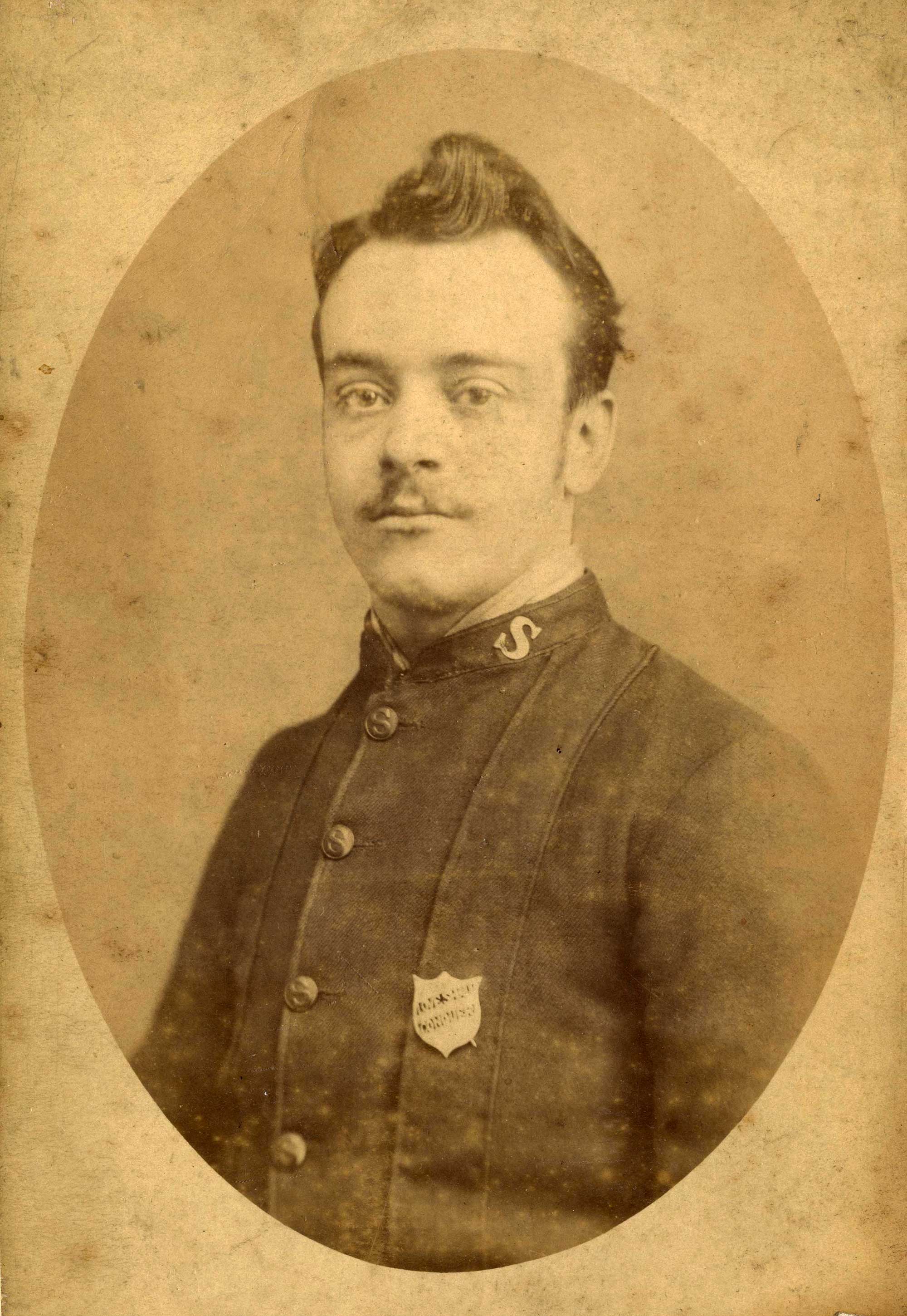 Edmund in uniform