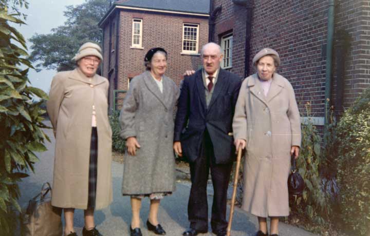 George and sisters